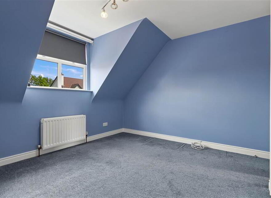 10 Woodcroft Heights, Galgorm, Ballymena, BT42 1GF