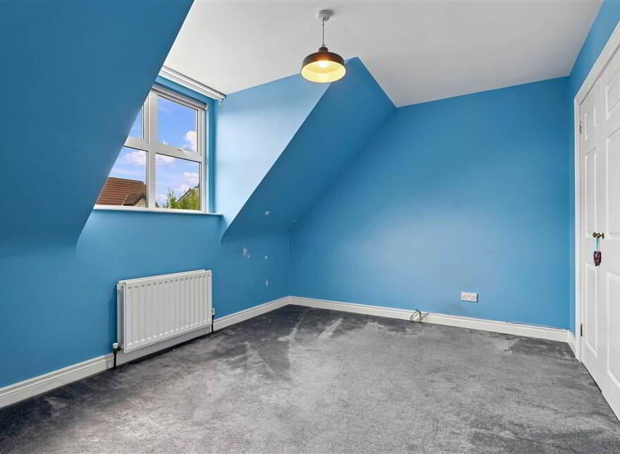 10 Woodcroft Heights, Galgorm, Ballymena, BT42 1GF