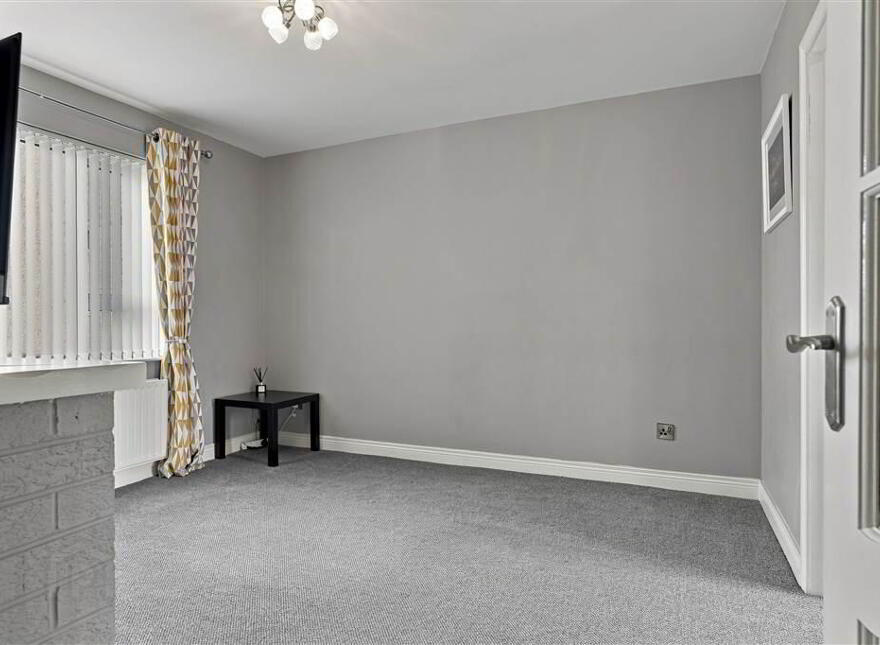 20 West Road, Portglenone, BT44 8BA