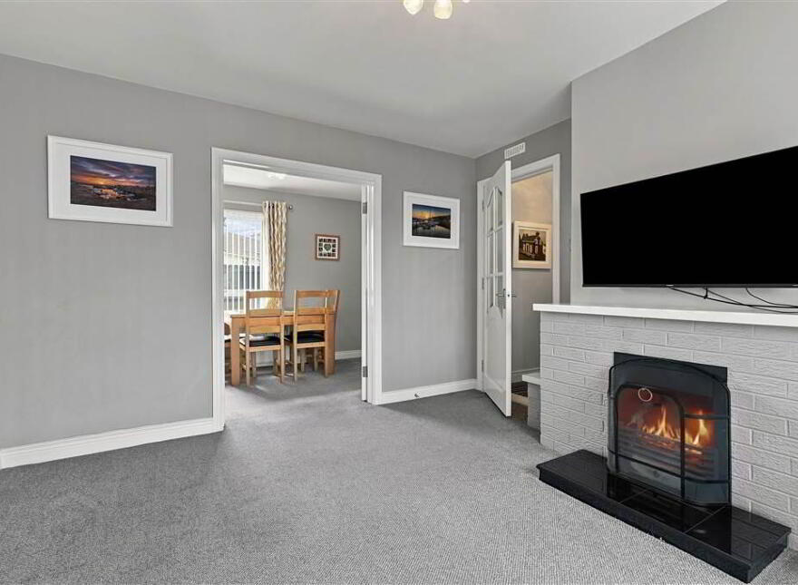 20 West Road, Portglenone, BT44 8BA
