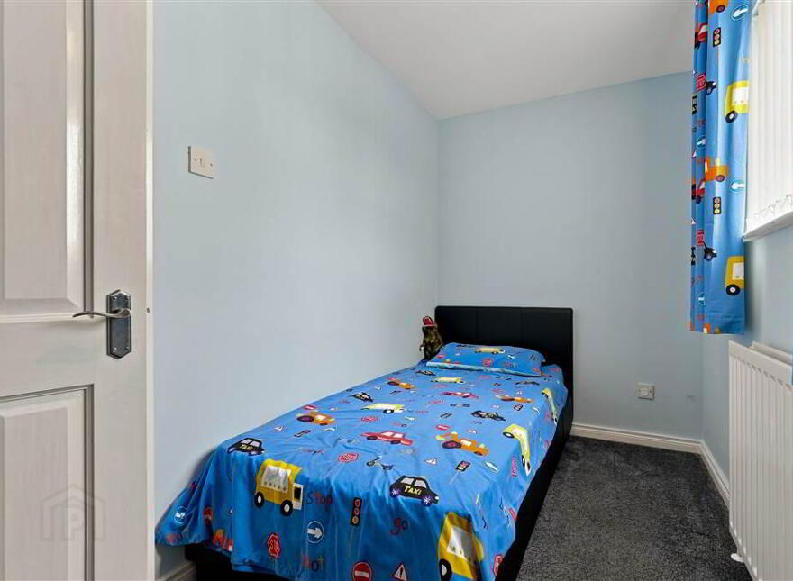 20 West Road, Portglenone, BT44 8BA