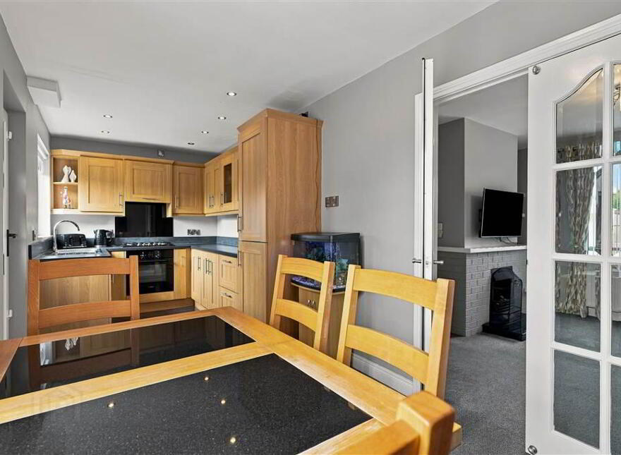 20 West Road, Portglenone, BT44 8BA