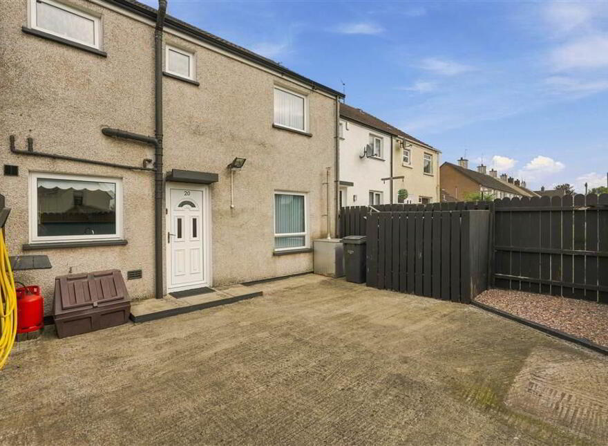 20 West Road, Portglenone, BT44 8BA