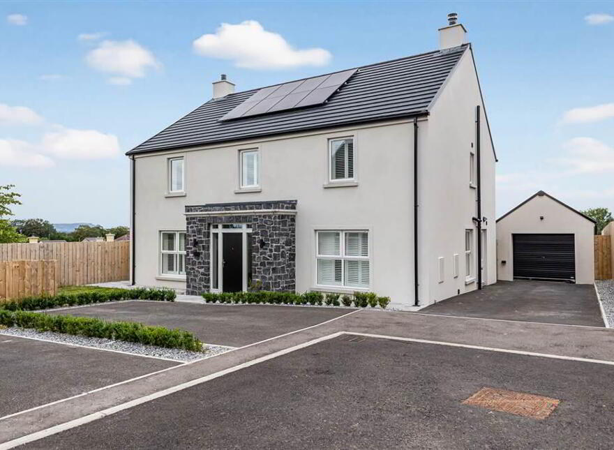 22a Ballantine Lane, Lisburn, BT27 5FG