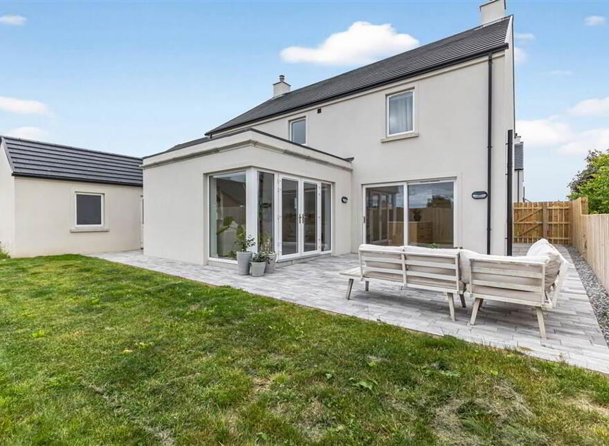 22a Ballantine Lane, Lisburn, BT27 5FG
