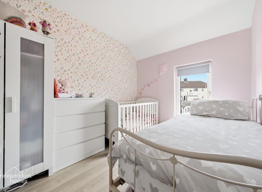 12 Laharna Avenue, Larne, BT40 1NG