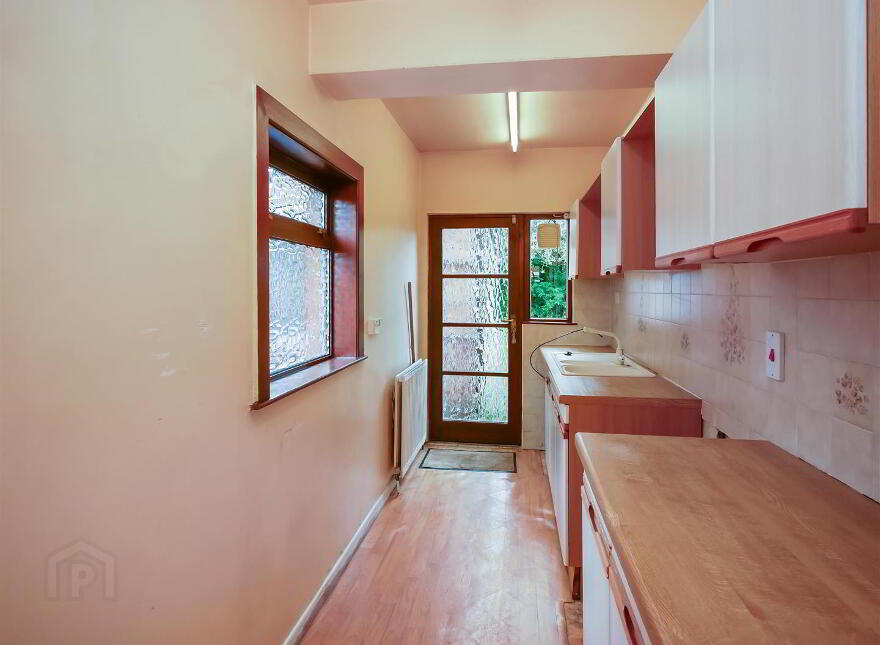 7 Knockbreda Drive, Rosetta, Belfast, BT6 0HJ