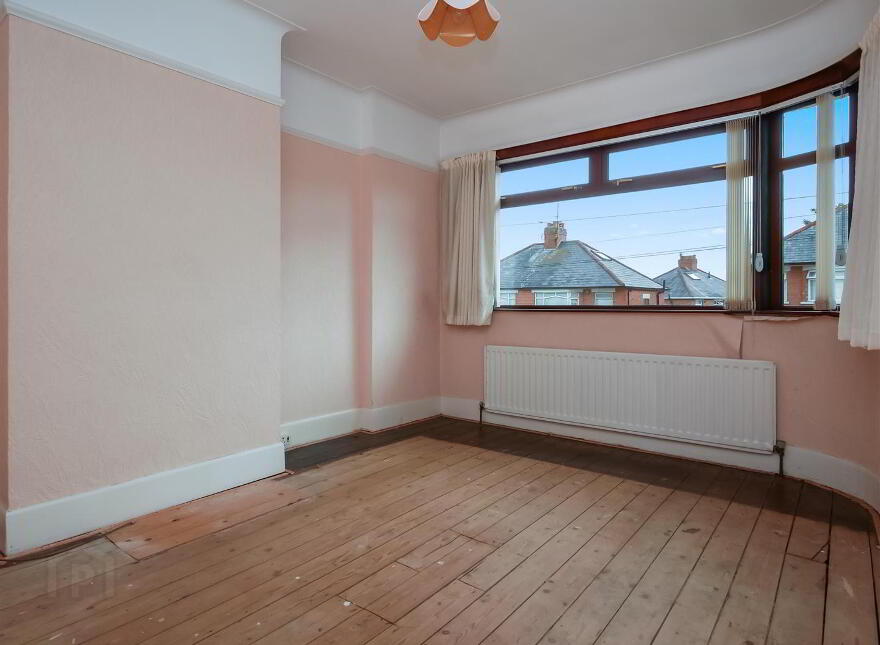 7 Knockbreda Drive, Rosetta, Belfast, BT6 0HJ