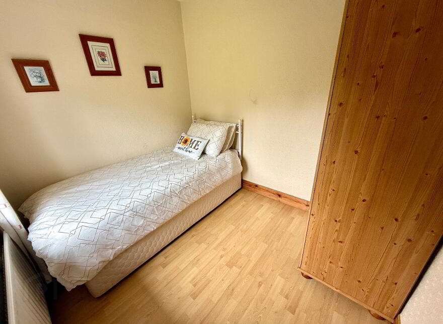 44 Messines Park, Pennyburn, Derry, BT48 8AP