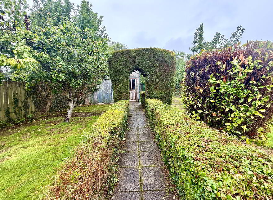 44 Messines Park, Pennyburn, Derry, BT48 8AP