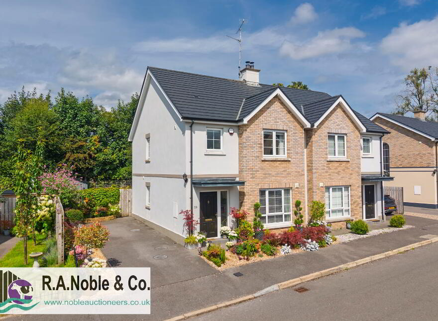 23 Blue Bell Glade, Lisbellaw, BT94 5FU
