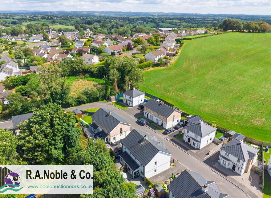 23 Blue Bell Glade, Lisbellaw, BT94 5FU