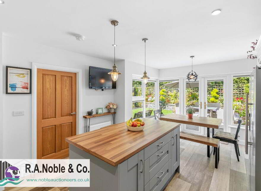 23 Blue Bell Glade, Lisbellaw, BT94 5FU