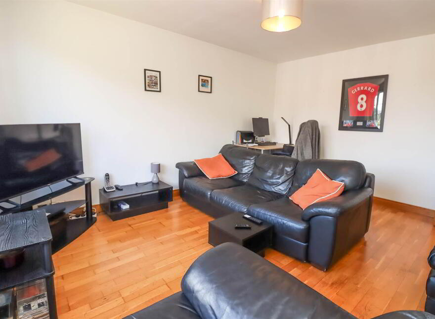 26b Dundonald Heights, Dundonald, Belfast, BT16 1XL