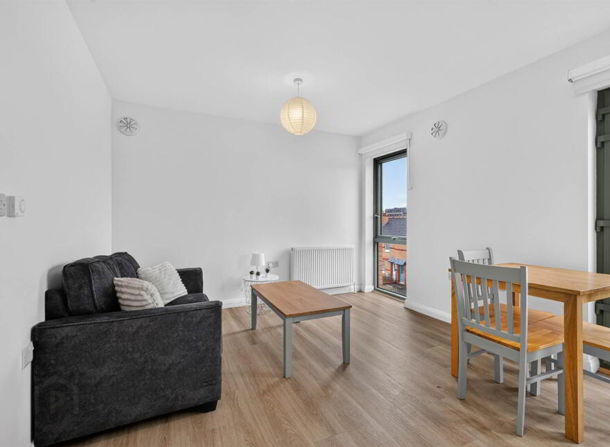 Apt 6, 31 Apsley Street, Belfast, BT7 1FU