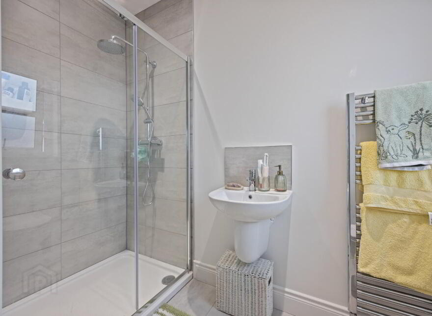28 Prince Regent Avenue, Newtownards, BT23 7DA