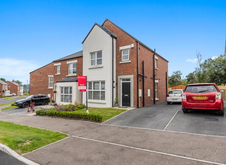 28 Prince Regent Avenue, Newtownards, BT23 7DA