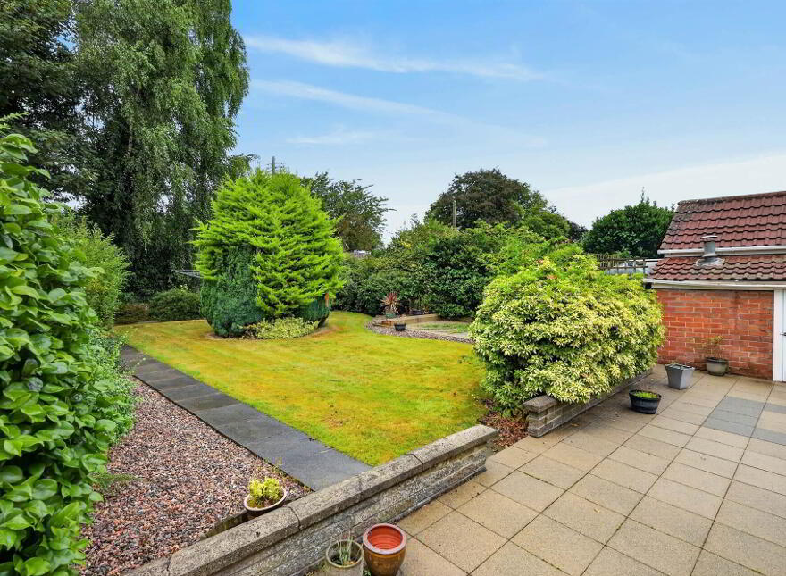 29 Killowen Park, Lisburn, BT28 3LD