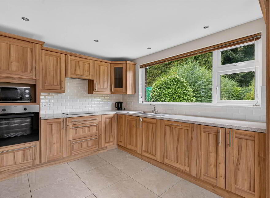 29 Killowen Park, Lisburn, BT28 3LD