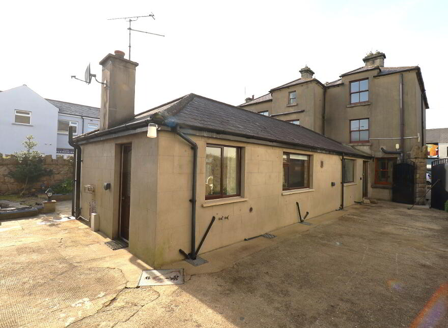 Coolmer, 45 Greencastle Street, Kilkeel, BT34 4BH