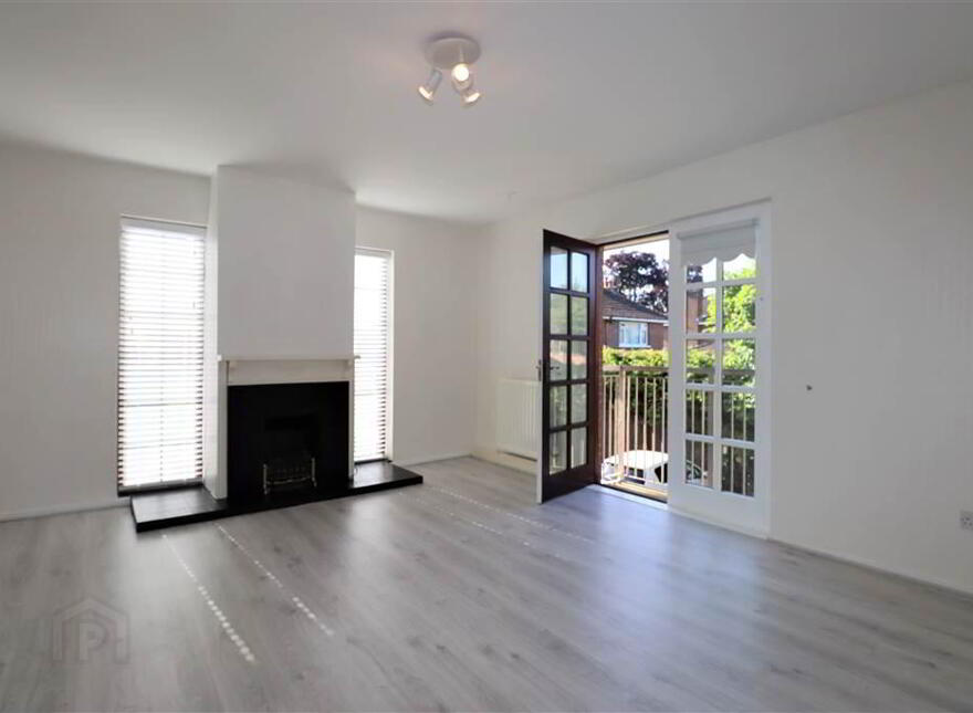 11 Garvey Court, Belsize Road, Lisburn, BT27 4DG