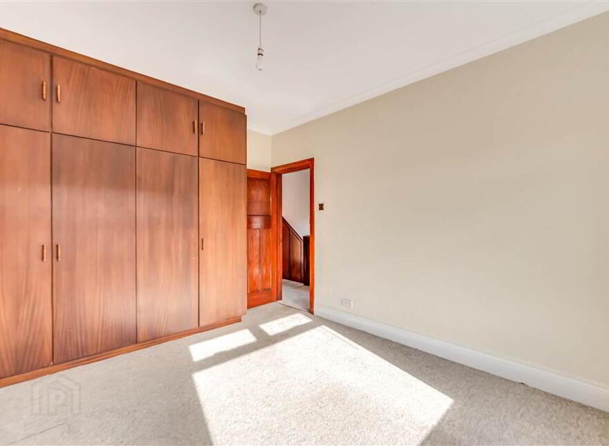 30 Locksley Park, Upper Lisburn Road, Belfast, BT10 0AR