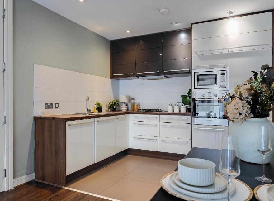 10-32 The Arc, 2J Queens Road, Belfast, BT3 9FP