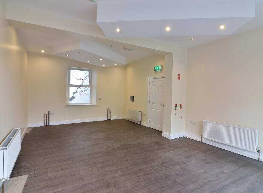 8 Church Place, Lurgan, BT66 6EY