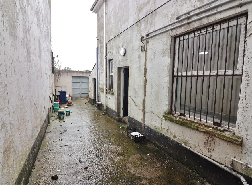 8 Church Place, Lurgan, BT66 6EY