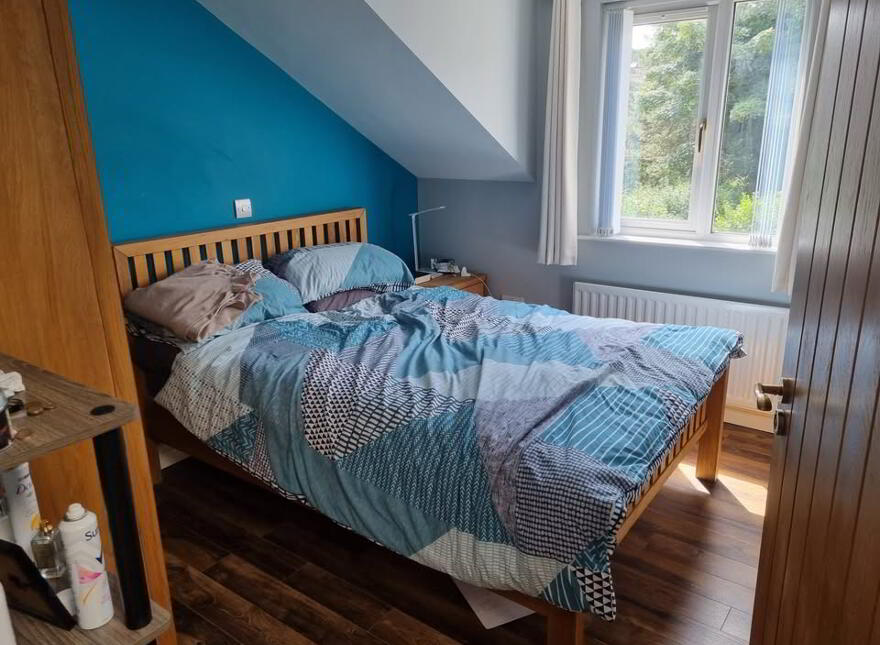 70 Ashley Avenue Apt 2, Belfast, BT9 7BU