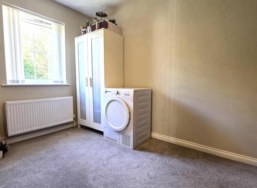 18 Ballyveigh Avenue, Antrim, BT41 2GX