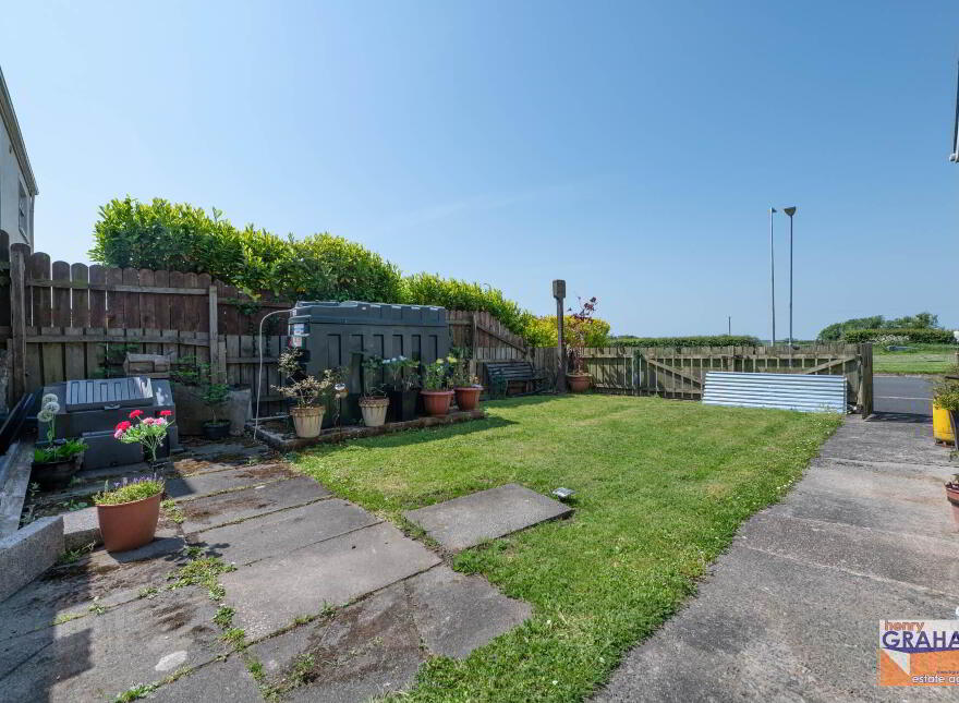 84 Carryduff Road, Temple, Lisburn, BT27 6UA