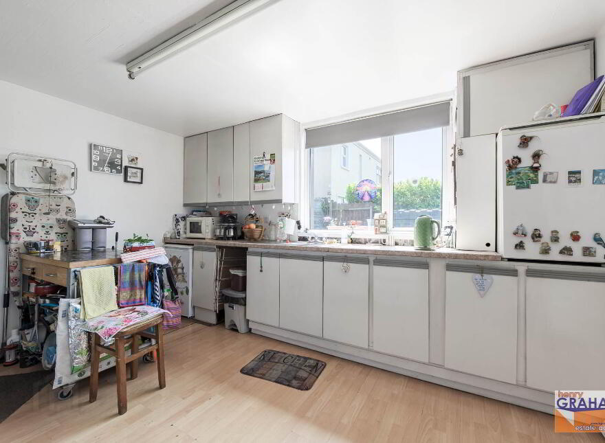 84 Carryduff Road, Temple, Lisburn, BT27 6UA