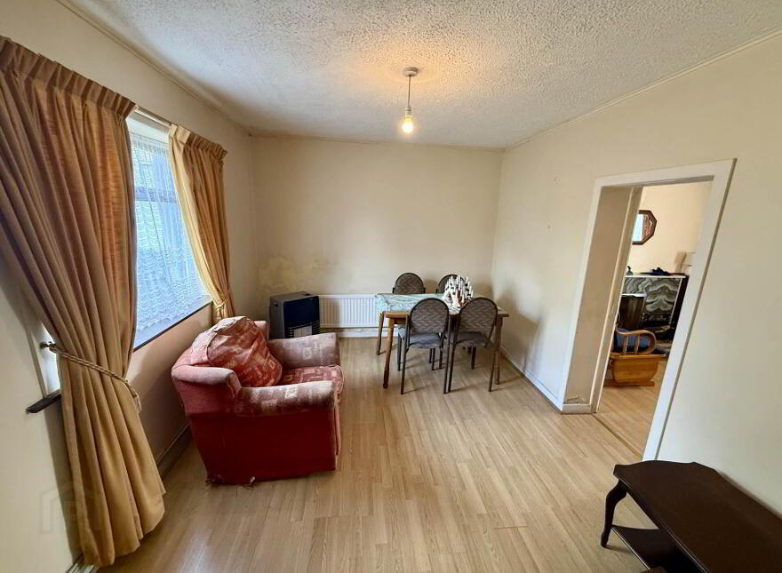 Upper Main Street, Ballyhaunis, F35DA56