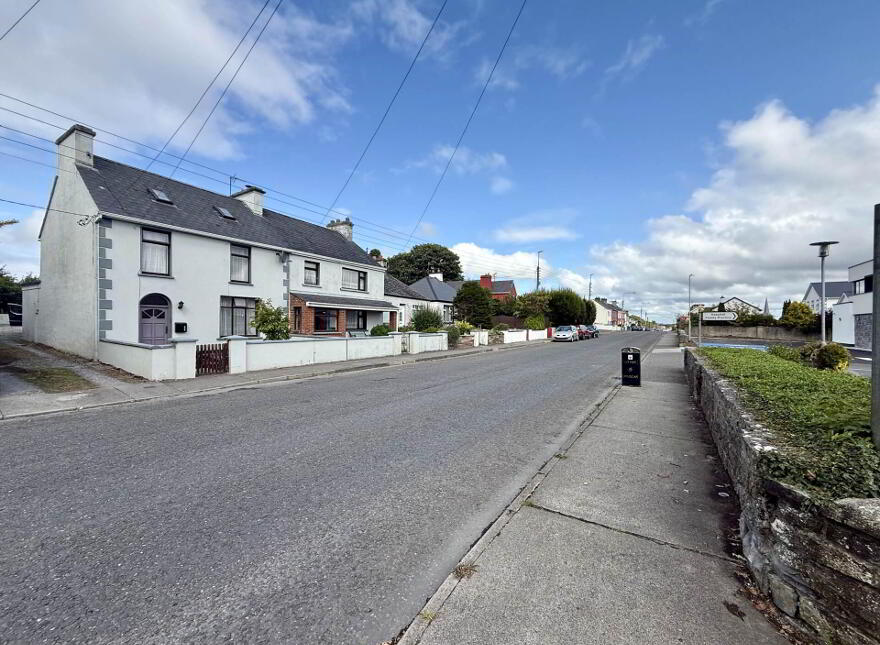 Upper Main Street, Ballyhaunis, F35DA56