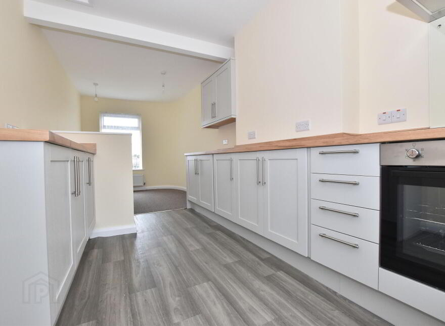 43 Main Street, Kircubbin, BT22 2SR