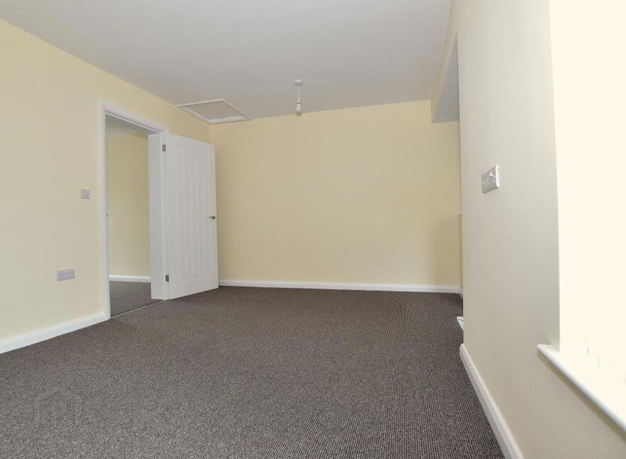 43 Main Street, Kircubbin, BT22 2SR