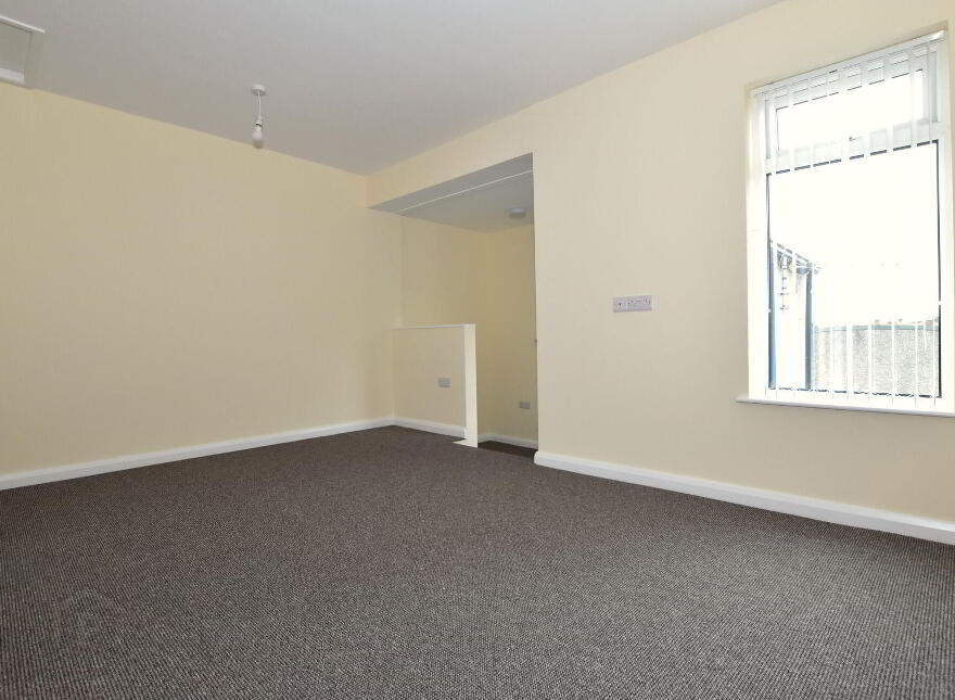 43 Main Street, Kircubbin, BT22 2SR