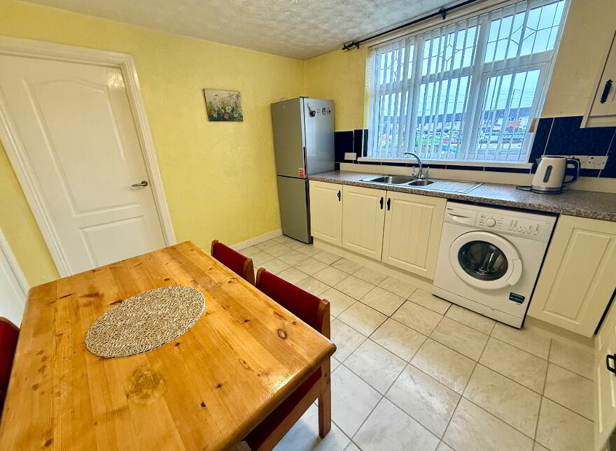 512 Carnhill, Derry, BT48 8BY