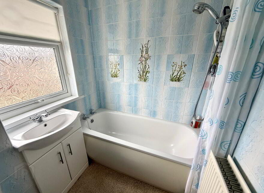 512 Carnhill, Derry, BT48 8BY