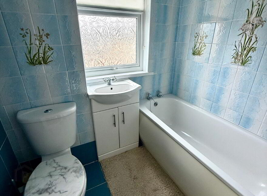 512 Carnhill, Derry, BT48 8BY
