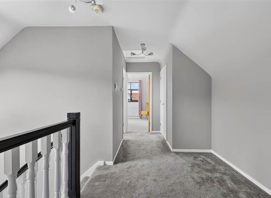 48 Mayfields, Kirkwoods Park, Lisburn, BT28 3RP