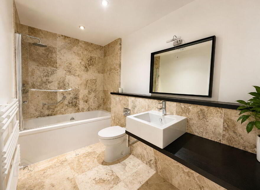 27 Druid's Avenue, Druid's Glen Resort, Newtownmountkennedy, A63WY80