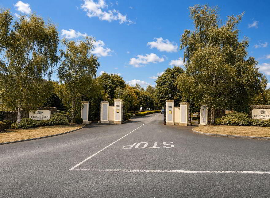 27 Druid's Avenue, Druid's Glen Resort, Newtownmountkennedy, A63WY80
