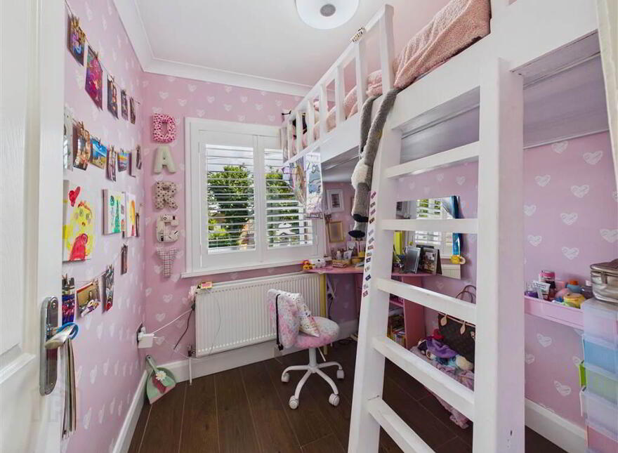 166 Upper Dunmurry Lane, Belfast, BT17 0HE