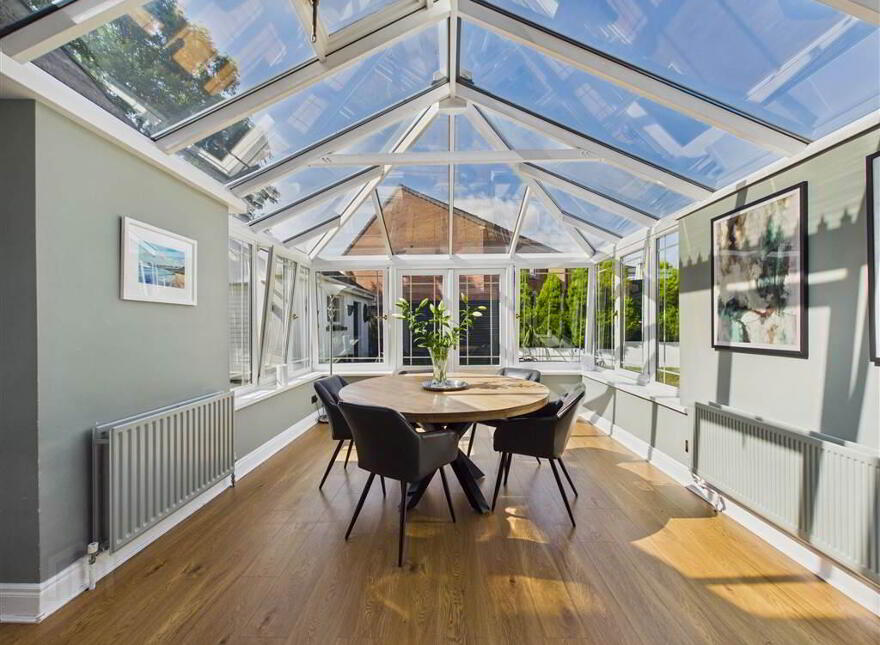 166 Upper Dunmurry Lane, Belfast, BT17 0HE