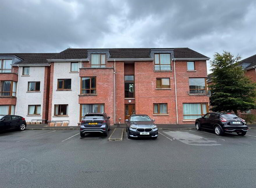 10 The Bridges, Glenville Road, Newtownabbey, BT37 0TD