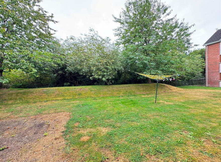 10 The Bridges, Glenville Road, Newtownabbey, BT37 0TD