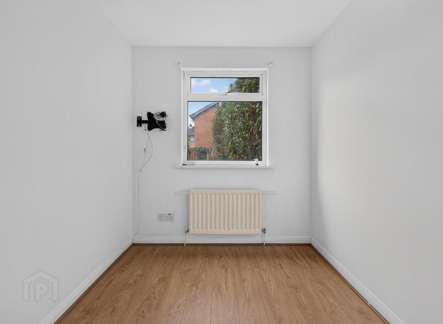 7 Hampton Gardens, Belfast, BT7 3DF