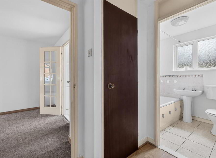 7 Hampton Gardens, Belfast, BT7 3DF